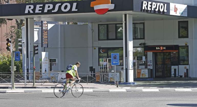 gasolinera-repsol-2.jpg