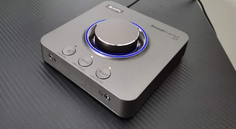 sound-blaster-x4-1.jpg