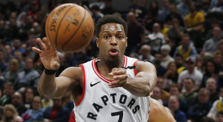 lowry-raptors-pacers-reuters.jpg