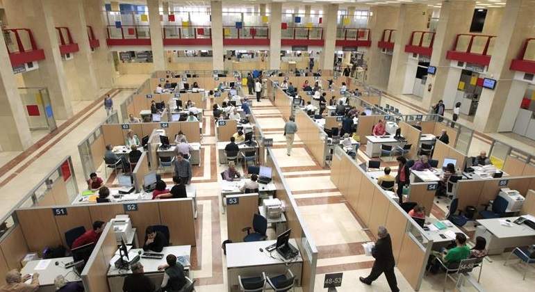 agencia-tributaria-oficinas.jpg