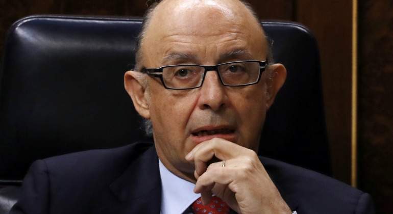 montoro-mano-congreso.jpg