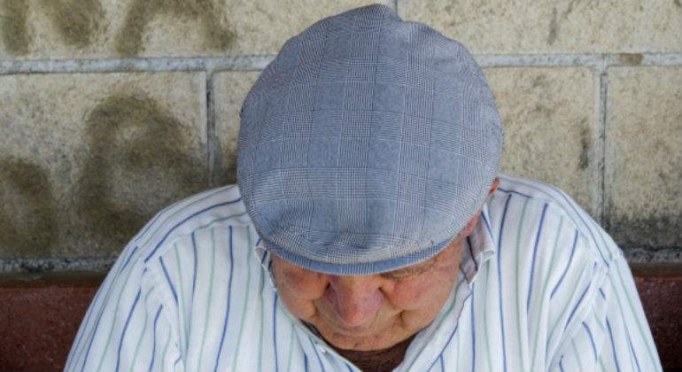 boina-pensiones-recortes-reformas-2011-2013.jpg