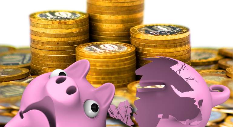 hucha-rota-dinero-dreamstime.jpg