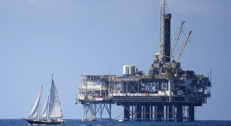 plataforma-aie-petroleo.jpg