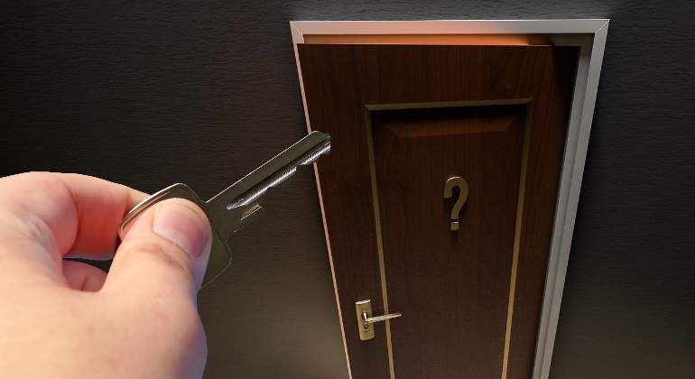 aluiler-montaje-puerta-pixabay-770.jpg