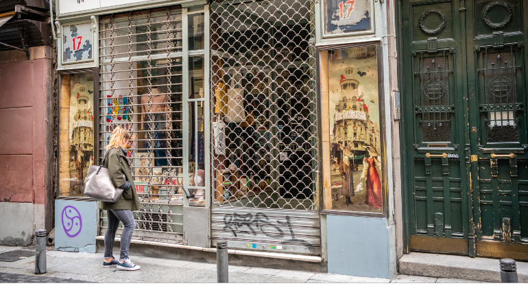 comercio-cerrado-istock.png