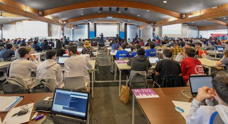 HP-CodeWars_Edicion-2019.jpg