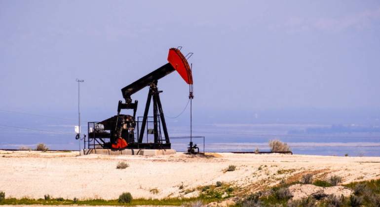 petroleo-bofaml-100.jpg