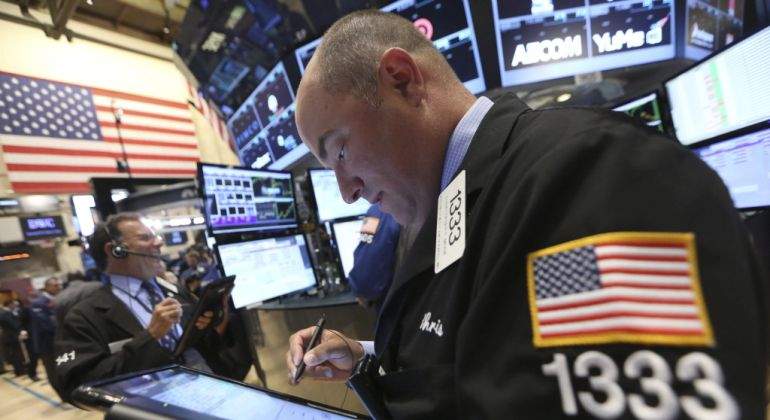 FotoWallSTreet770x420.jpg