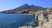 Ciudad Real, Gerona o Almería: la lista de los volcanes que hay en España (más allá de Canarias)
