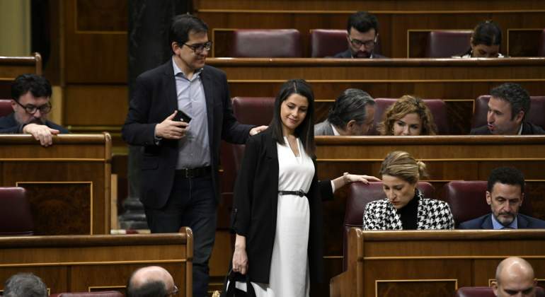 arrimadas-espejo-saavedra-congreso-ep.jpg
