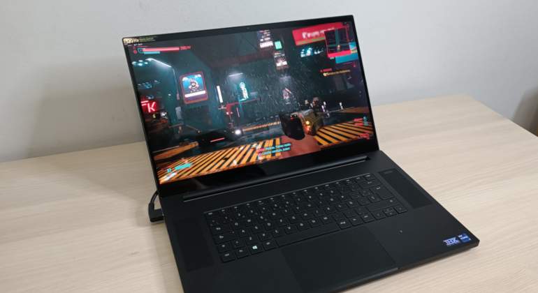 razer-blade-17-1.jpg