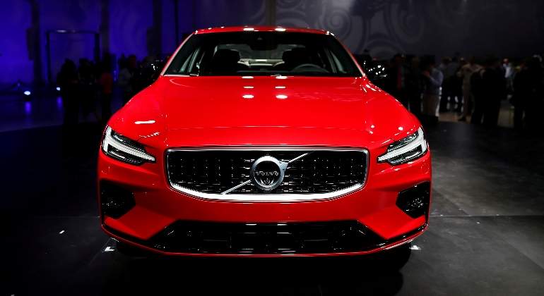 volvo-s60.jpg
