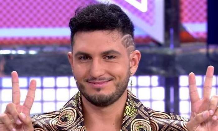 omar-idol.jpg
