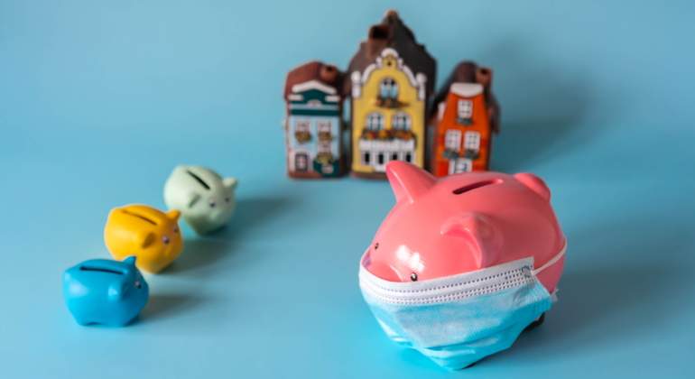 cerdito-ahorro-mascarilla-vivienda-istock.jpg