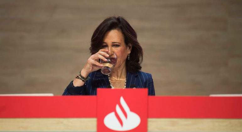 botin-ana-santander-junta-accionistas-2019-2.jpg