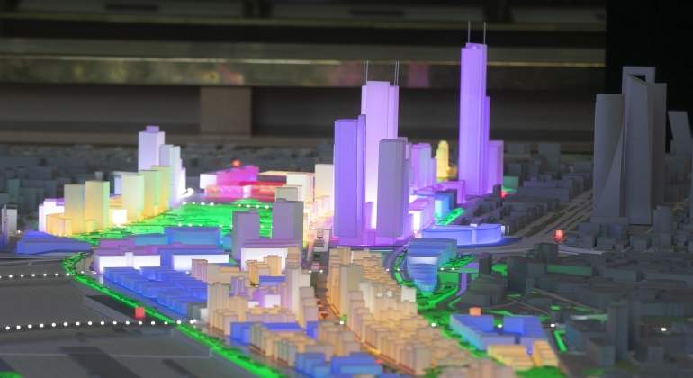 castellana-norte-maqueta-noche-colores.jpg