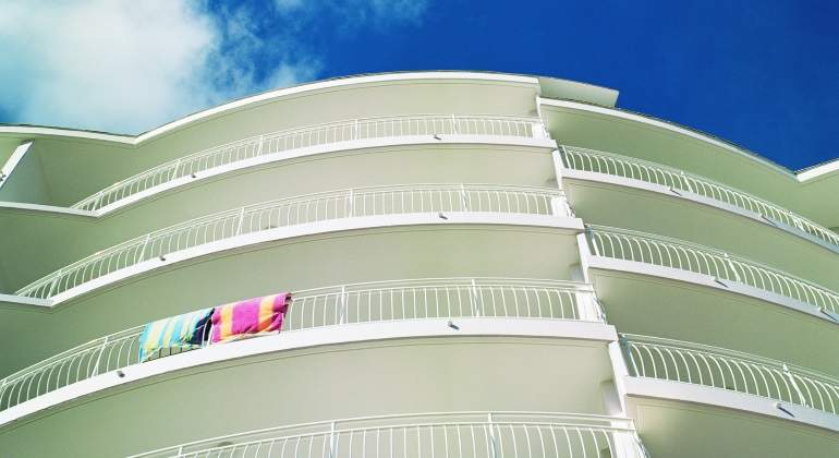 toallas-balcon-getty.jpg