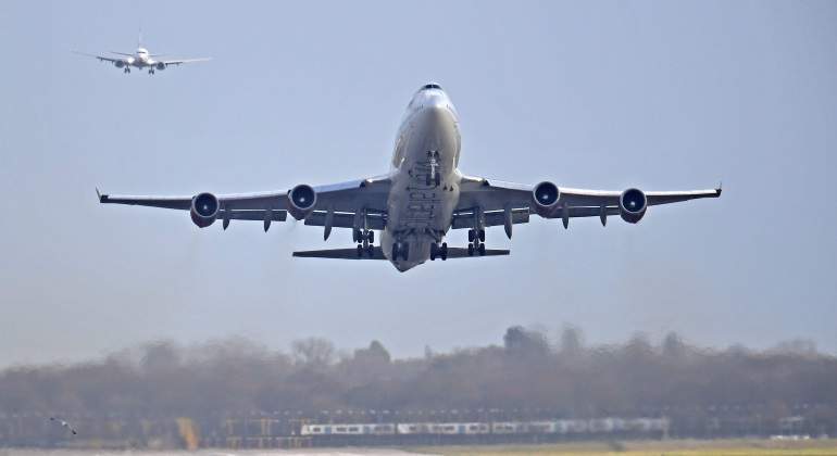 Vinci-avion-Gatwick-reuters-770.jpg