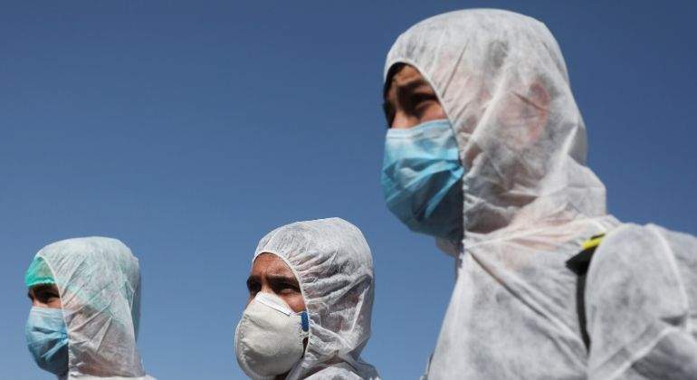 Trajes-coronavirus-Reuters.jpg