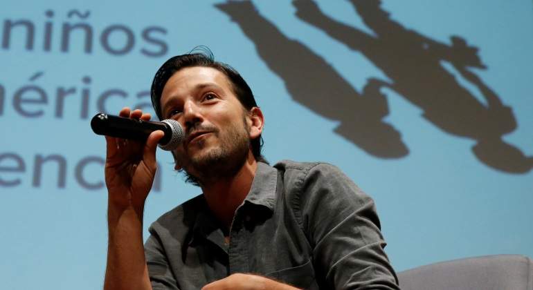 Diego-Luna-770-reuters-420.jpg