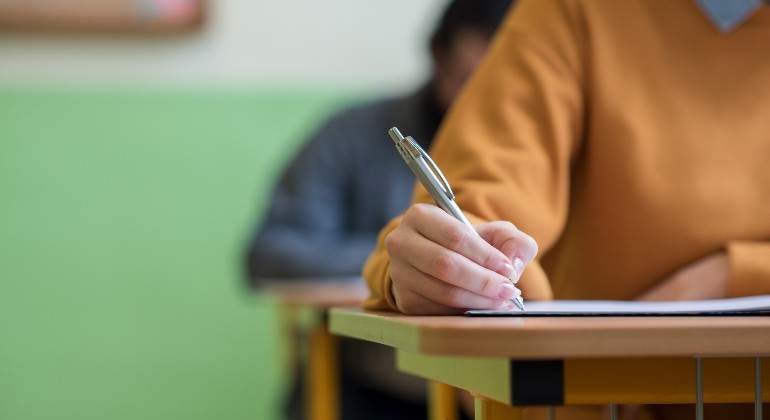 estudiantes-clase.jpg