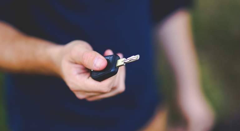 llave-coche-conducir-pixabay.jpg
