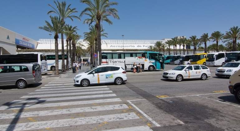 palma-mallorca-aeropuerto-trafico.jpg