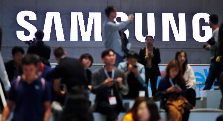 samsung-logo-reuters-770x420.jpg
