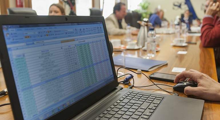 770-x-420-Tratamiento-de-datos-en-un-ordenador-EE.jpg