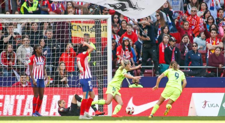 barcelona-femenino-celebra-metropolitano-europapress.jpg