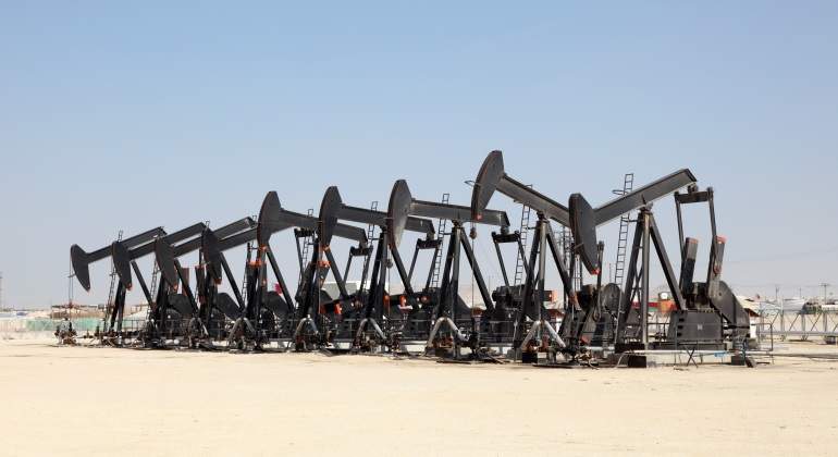 martillos-bahrein-petroleo.jpg