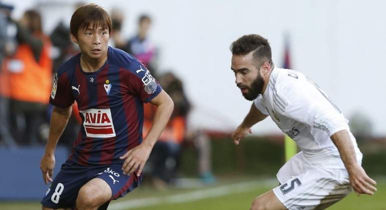 carvajal-eibar-2015-efe.jpg