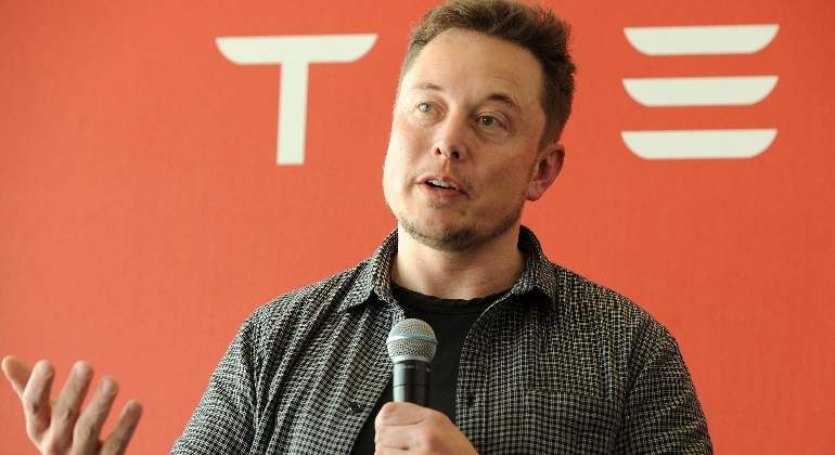 elon-musk-tesla-micro.jpg