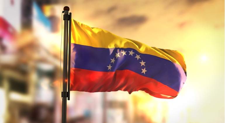 venezuela-bandera-dreamstime.jpg