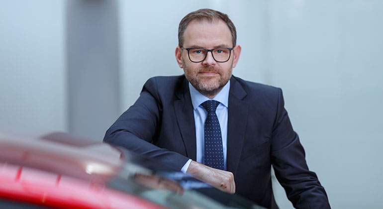 CEO Mazda
