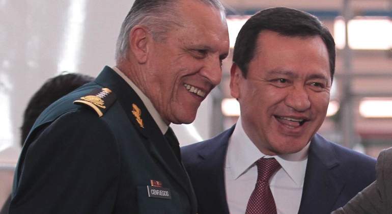 salvador-cienfuegos-y-osorio-chong.jpg