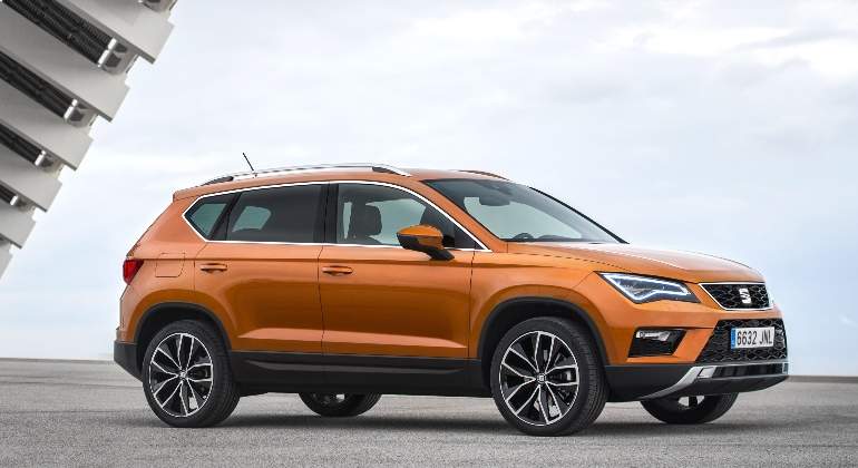 seat-ateca-2016-02.jpg