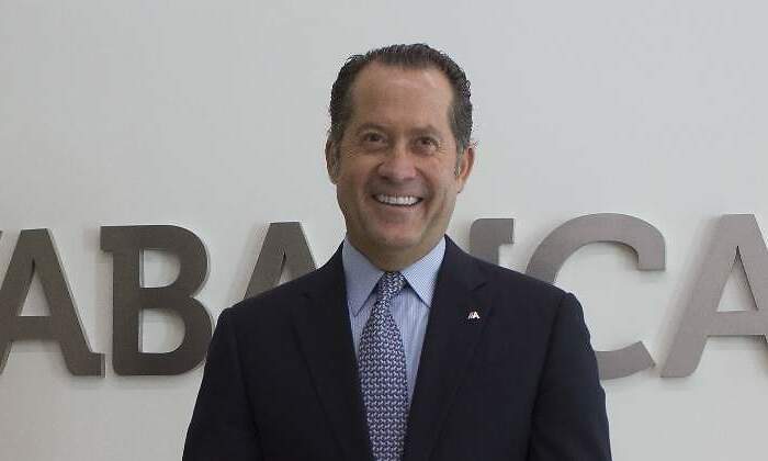 Escotet-juan-carlos.jpg