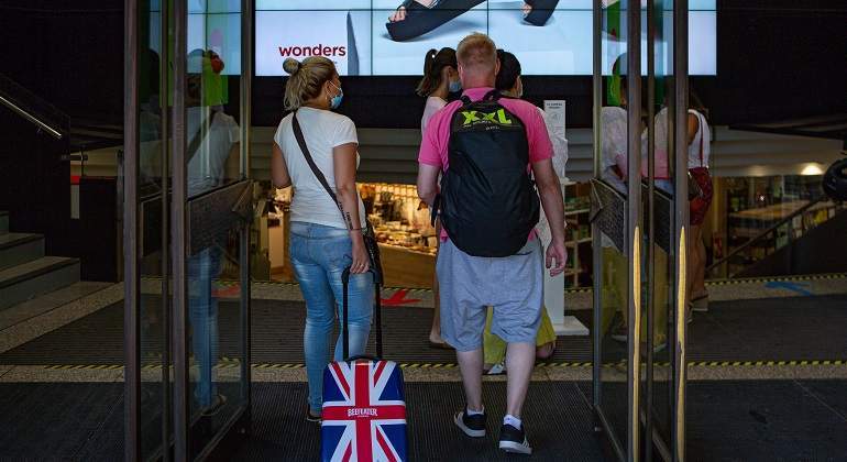 Turistas-Ingleses.jpg