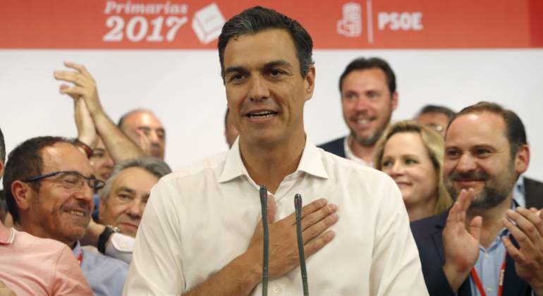 sanchez-victoria-primarias-sala-efe.jpg