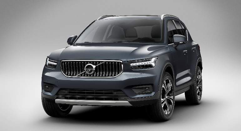 volvo-xc40-2017-1.jpg