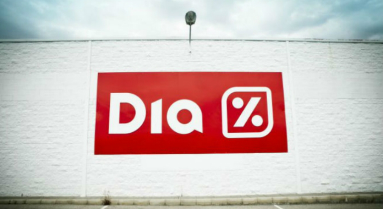 diamuro770420.jpg