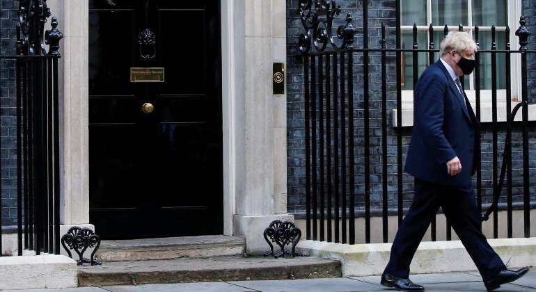 boris-johnson-downing-street-reuters.jpg