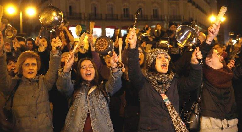 huelga8M-cacerolada.jpg