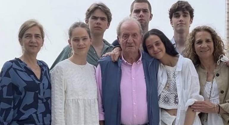 juan-carlos-familia-abu-dabi-770.jpg