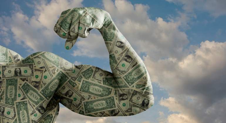 Dolar-brazo.jpg