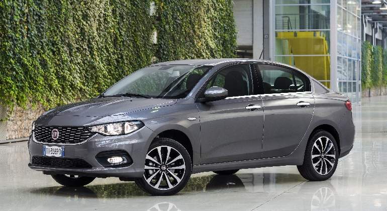 fiat-tipo-5p-2017.jpg
