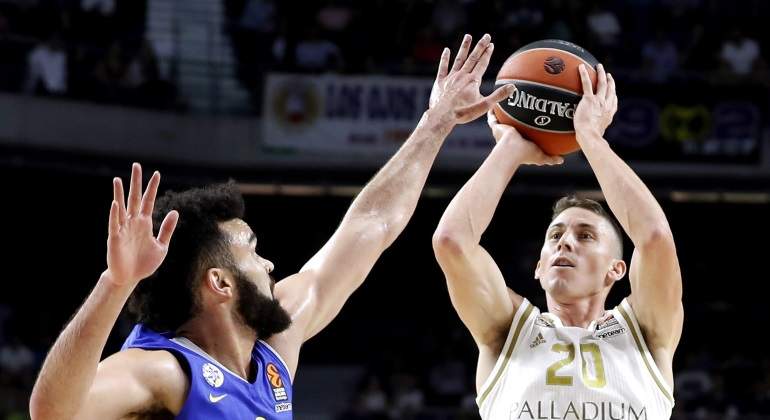 carroll-maccabi-efe.jpg
