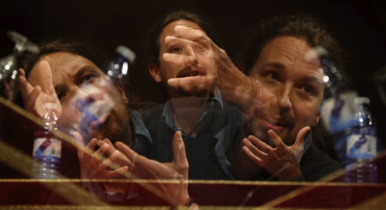 iglesias-manos-efe.jpg